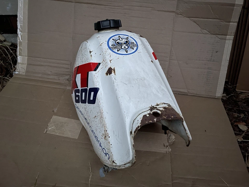 Yamaha XT600 XT 600 1985 OEM tanque de gasolina pila de combustible con tapa moto de tierra motocicleta Foto 4 de 4