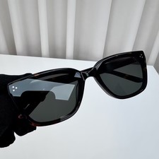 2025 GentleMonster NUMER Sunglasses- Tortoiseshell with Gift Bag