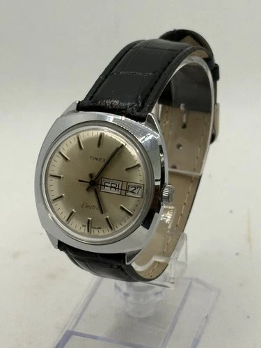 Timex Electric Day Date Silver Men's Running Rare Vintage