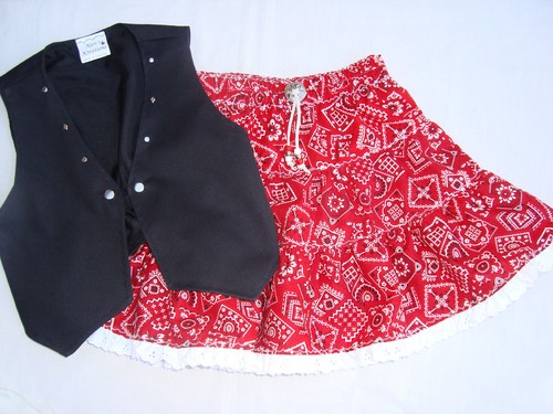 2 pc RED Bandana Western Skirt/Black Vest Set Size 6 Handmade Brand NEW USA - Picture 4 of 6