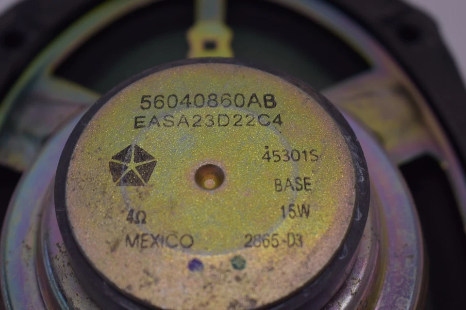 Altavoz de puerta delantera Dodge Ram 1500 Mopar 2012-2020 56040860AC OEM Foto 3 de 3