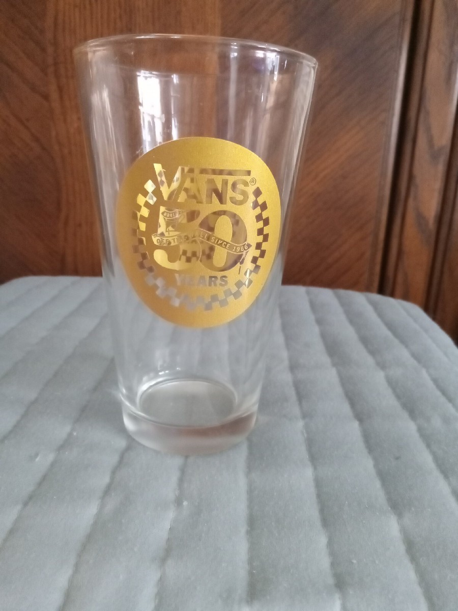 VANS 0FF THE WALL SINCE 1965 50 YEARS COMMENORATIVE DRINKING/BEER GLASS