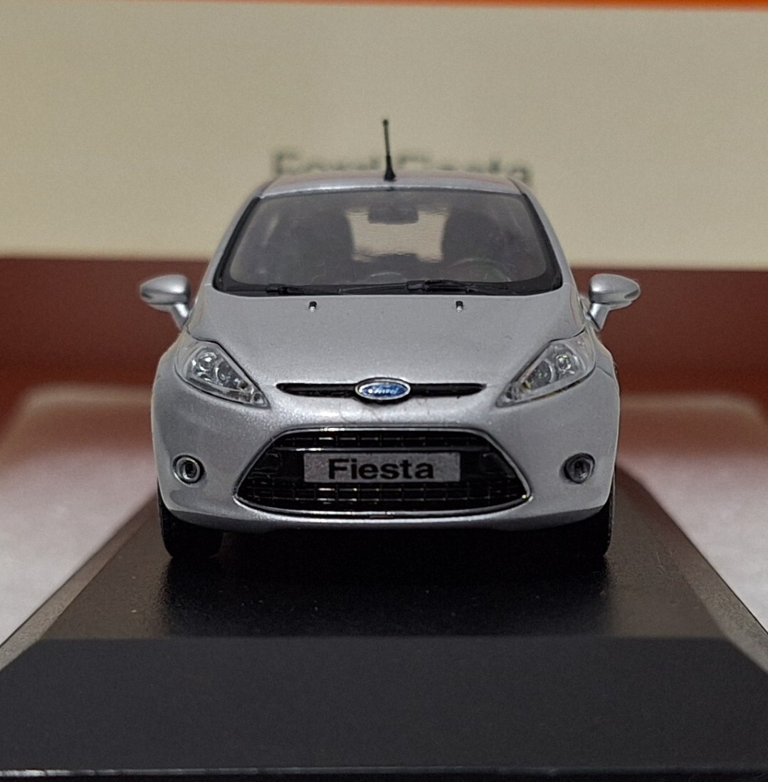 WOW Ford England Fiesta 2008 Silver 1:43 Minichamps Dealer Edition