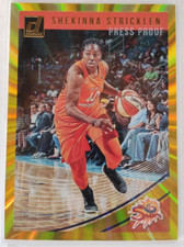 2019 Donruss WNBA Shekinna Stricklen Gold Laser /10 #16