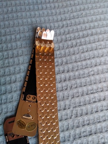 80,S Orig Stretch Waspy Style Fish Scale Belt.Size 26 Ins. - Picture 6 of 7