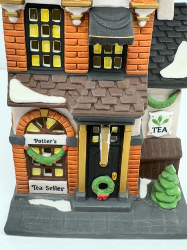 Dept 56 Heritage Village Christmas In The City Potter’s Tea Seller #5880-7. - Picture 7 of 13