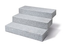 Naturstein Granit Bergama Grau Blockstufe  Massivstufe 1 Stück