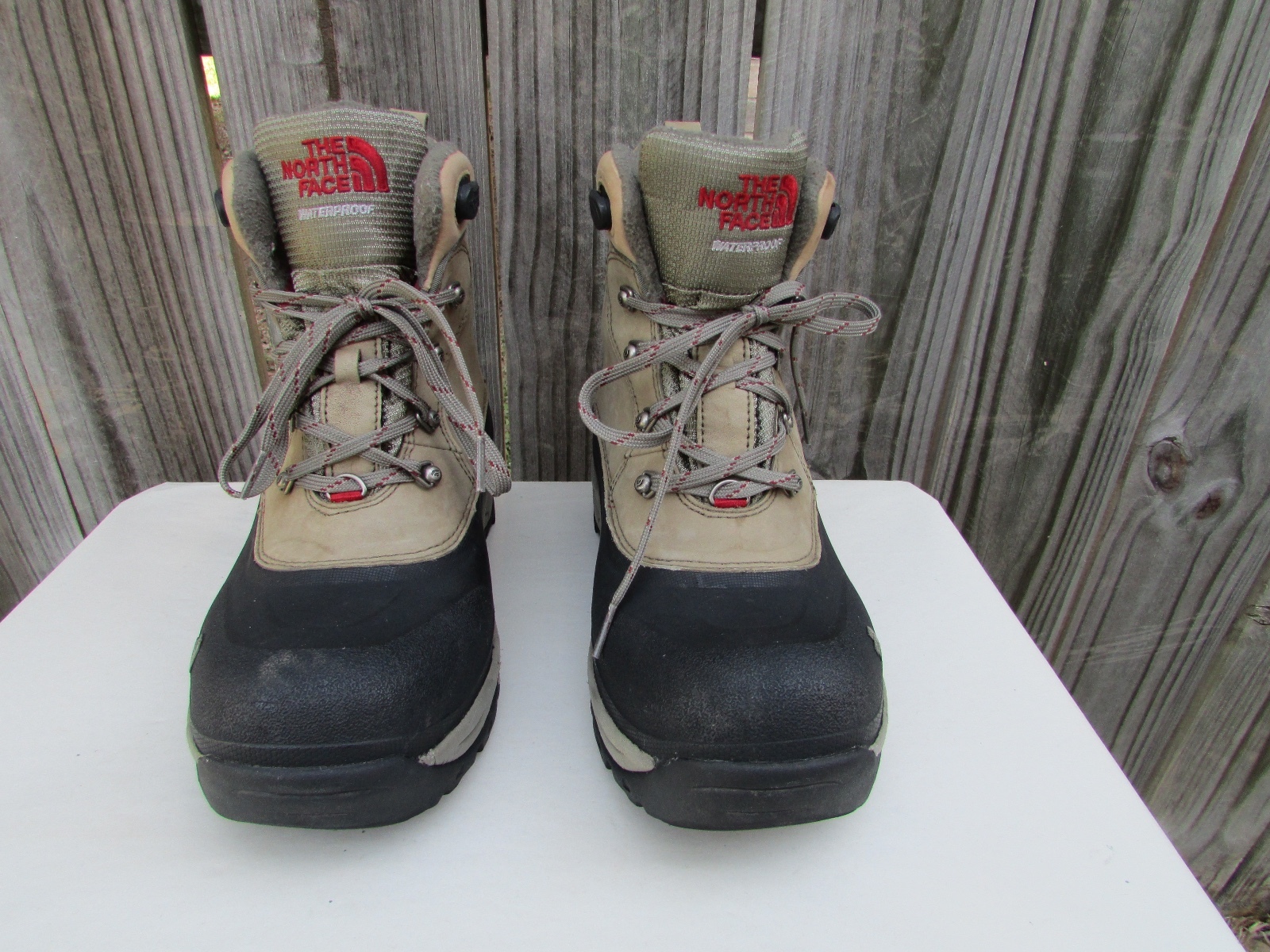The North Face CHILLKAT Waterproof Winter Snow Boots Women's Size 10 The North Face CHILLKAT Waterproof Winter Snow Boots Women's Size 10
