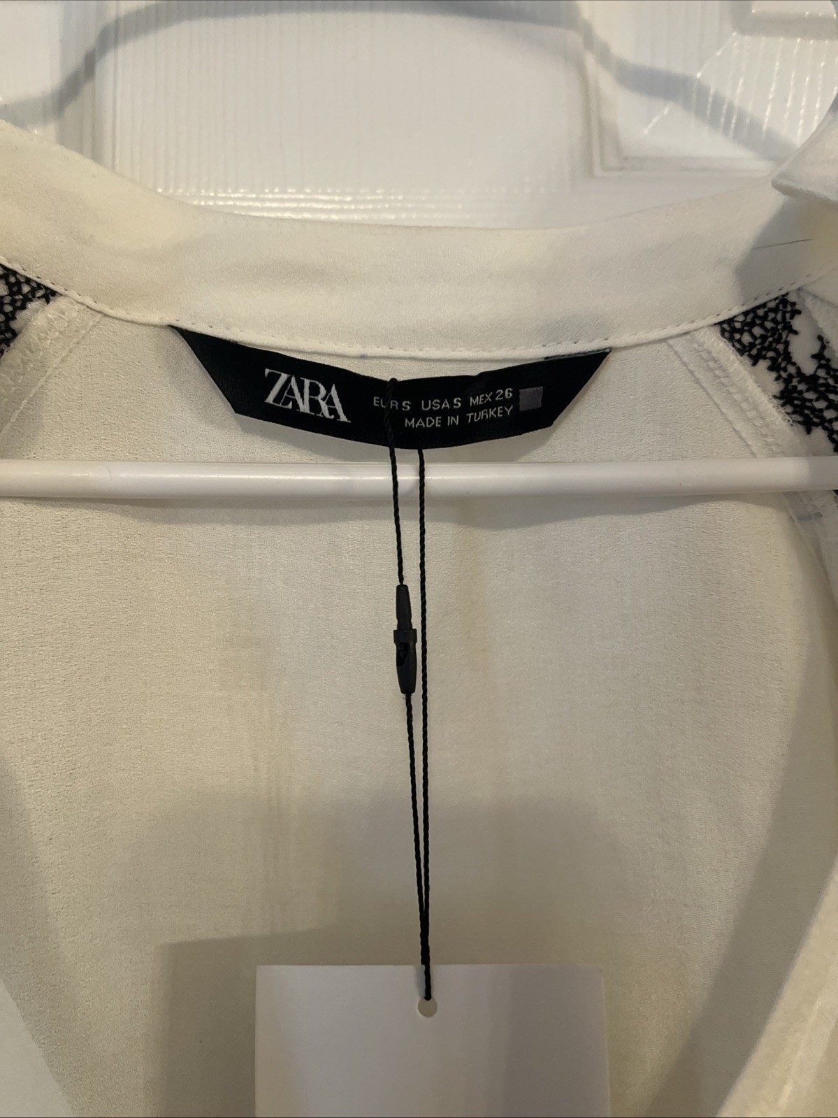 Sz S Zara White Shirt With Black Embroidery thumbnail 2