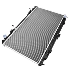 Radiator for 2000-2001 Infiniti I30, 2002-2004 Infiniti I35, 00-03 Nissan Maxima