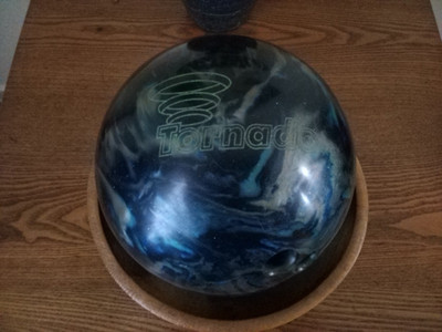 Ebonite Tornado 15Lb Bowling Ball, USA, Swirl, Drilled. Nice. One Plug.  