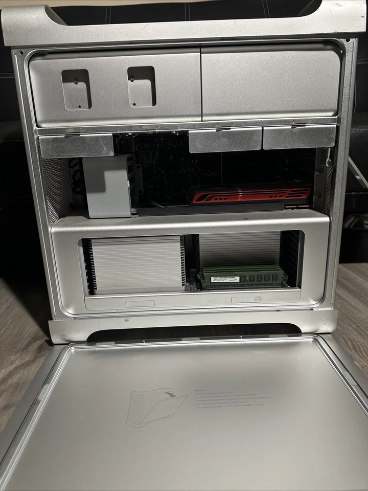 Apple Mac Pro 5,1 2012 2x2.66GHz Intel Xeon 12Core 16GB Ram 1TB ATI Radeon 5770 - Image 3 of 4