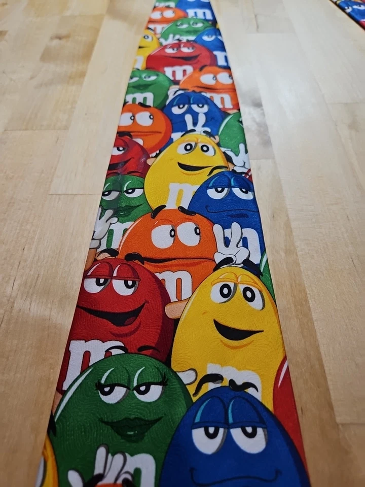 Corbata de hombre con estampado grande de personajes de M&M Mars Candy corbata novedad Foto 4 de 4