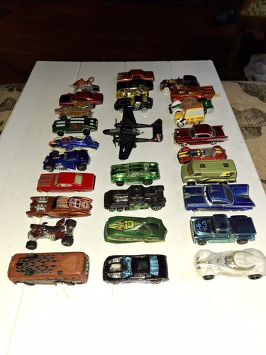 Hot Wheels Matchbox lotto di 29 auto pressofuse camion furgone autobus 4 ruote aereo seconda guerra mondiale - Foto 15 di 18
