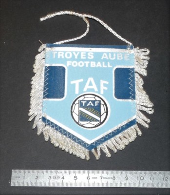 Poupée Troyes Aube Football vintage - Années 1970