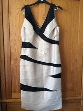Bnwt Lovely Ladies Summer Smart Planet Dress Size Uk 16 RRP £149.99