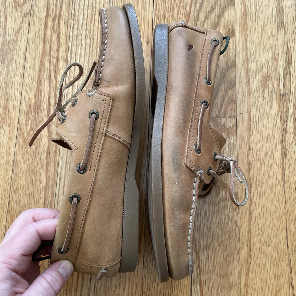 Rugged Shark mens loafers size 10.5 - good condition - #10 - Image 4 of 4