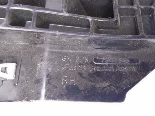 GMC GM OEM 14-15 Sierra 1500 Front Bumper-Side Retainer Bracket Right 23140545 - Picture 5 of 5