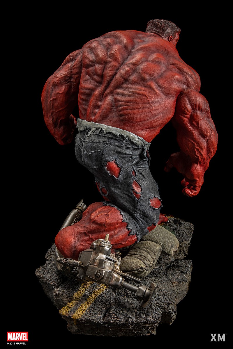 （ほぼ新品）絵画 XM Studios - Marvel Comics Red Hulk Premium Collectible