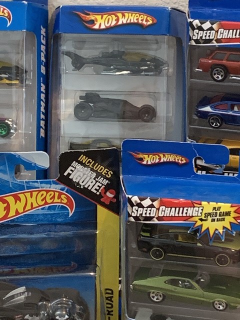 hot wheels car holder for wall