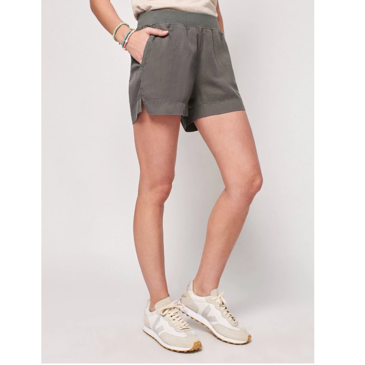 Faherty Arlie Day Shorts Womens Small Charcoal Grey Linen Tencel Blend Elastic