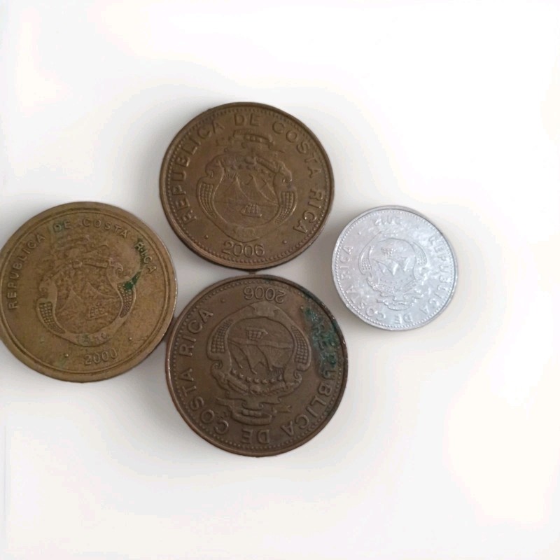 Costa Rica Money - Lot of 4 Costa Rican Colones Coins