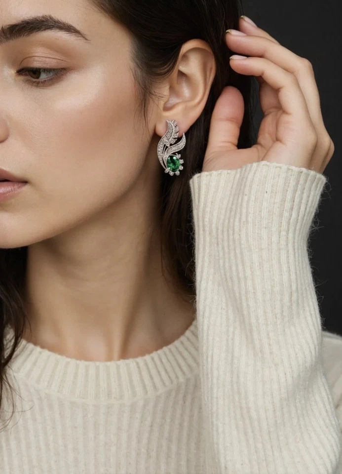 9K Roségold Ohrringe mit 2 Smaragden (1,7 ct) & 51 Diamanten (1 ct) - Bild 3 von 4