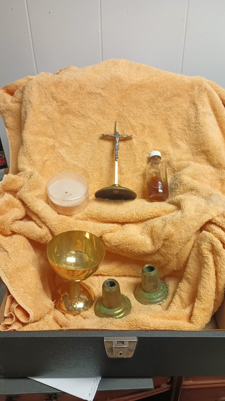 VTG Brass Christian Communion Set with Carrying Case