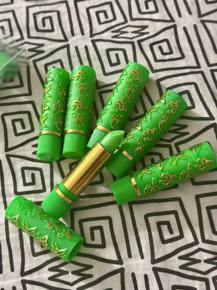 Lápiz labial marroquí 24h 💄 Lápiz labial mágico Green Magic 💄 Lápiz labial  Foto 2 de 4