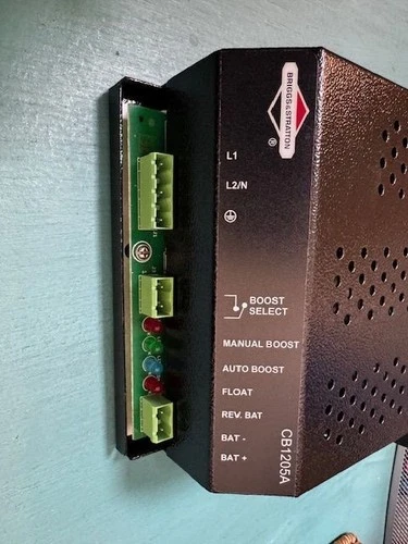 Briggs and Stratton 772376 Battery Charger