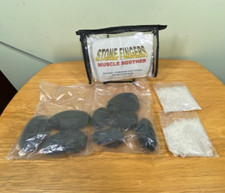 STONE FINGERS Muscle Soother 8-Presser Point Stones, 2-4 oz. Sea Salt Bath Soaks
