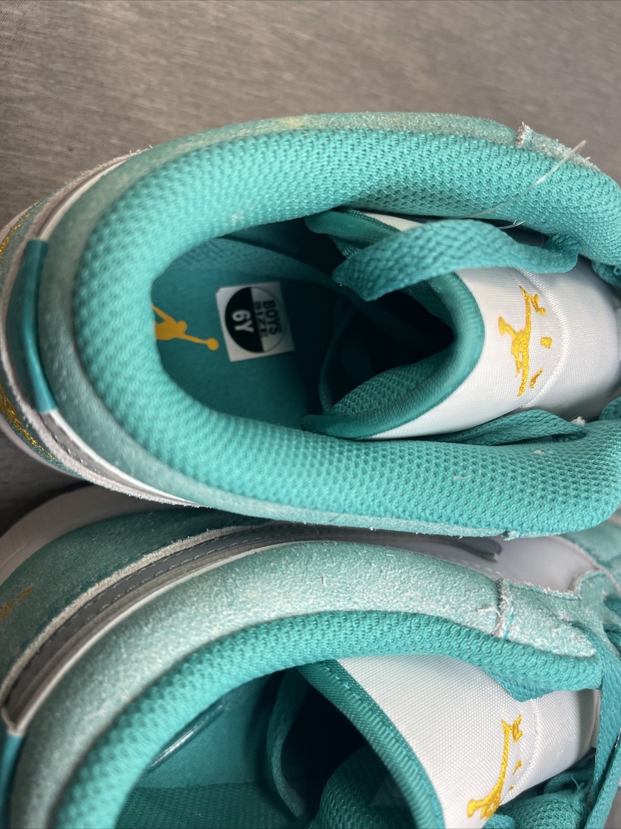 Nike Air Jordan 1 Low SE GS New Emerald Size 6Y Taxi Green Mint