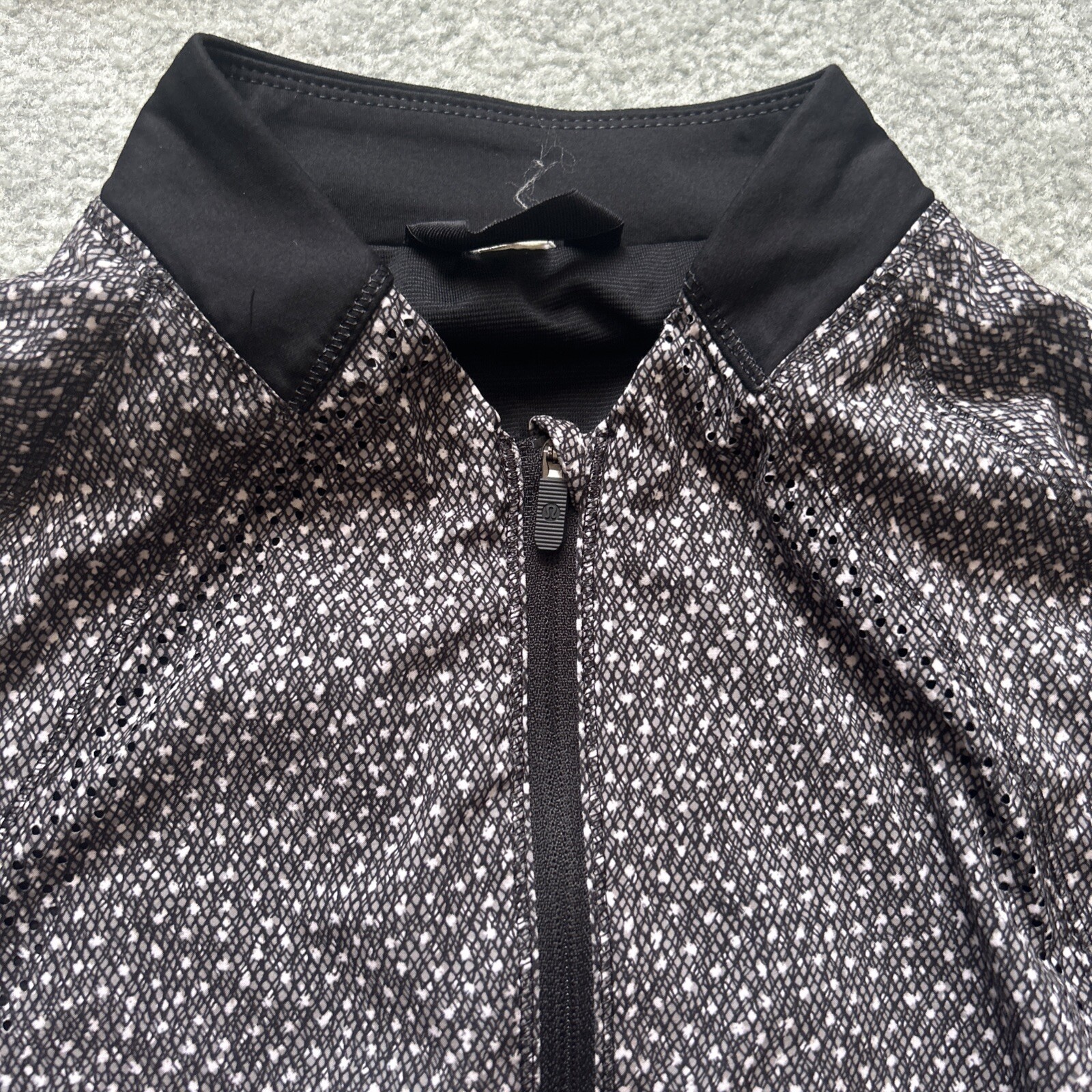 Lululemon Lightweight Collared Full Zip Jacket - … - image 2