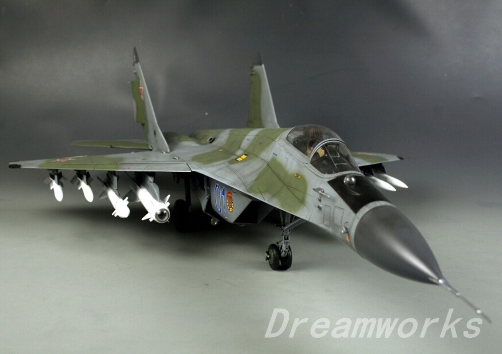 トランペッター　1/32　Mig-29A Award Winner Built Trumpeter 1/32 Mikoyan MiG-29 MiG-29M Fulcrum +