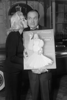 1956 English Actress Diana Dors Kisses Bob 4x6 photo 