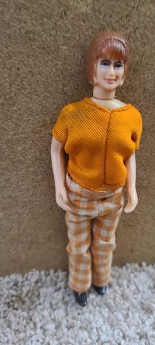Regular/ Mighty Tonka Female Action Figure (Winnebago, 5th Wheel Camper, School) - Picture 2 of 3