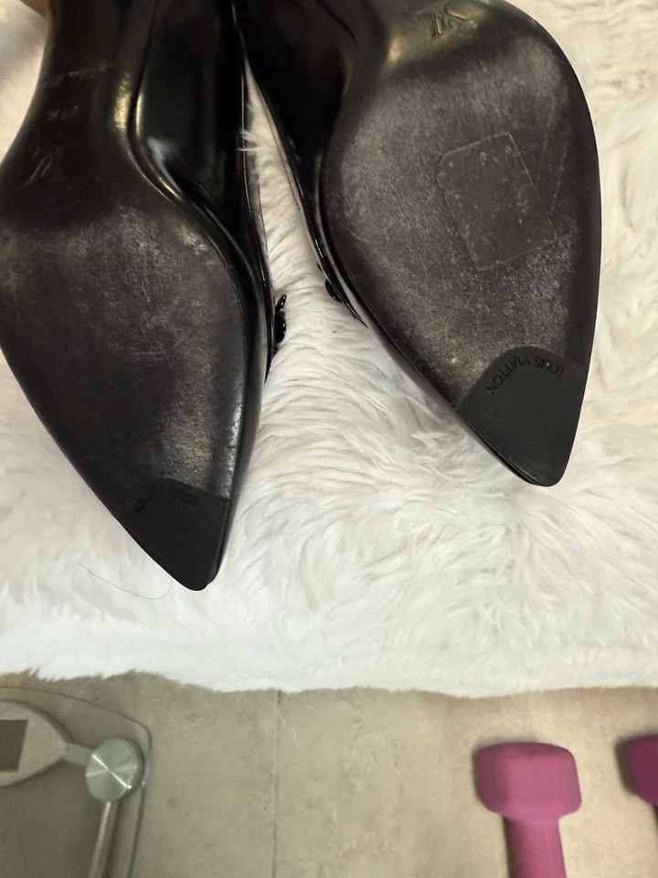 Saltos gatinhos Louis Vuitton 34,5 euros - Imagem 4 de 4