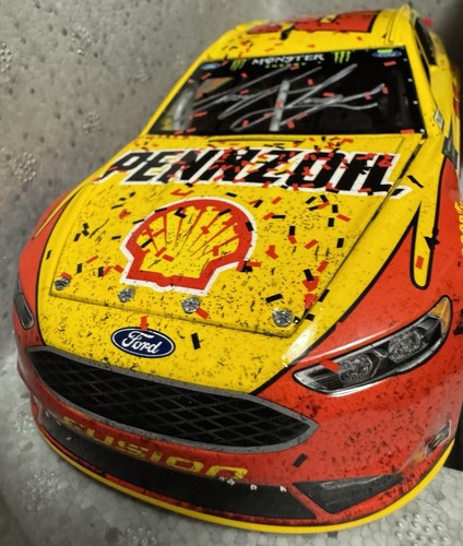 #22 Joey Logano 2017 Autographed Shell Pennzoil Richmond Win 1:24 ARC DIN #1 - Picture 6 of 14