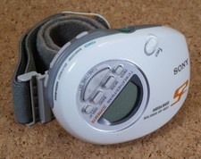 Sony S2 Walkman SRF-M85V with Clip and Armband - Working