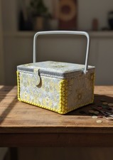 Vintage Cloth Padded Floral Fabric Sewing Box...