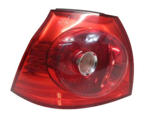 Rückleuchte Rücklicht aussen links passt für VW GOLF V (1K1) 1.4 TSI 1K6945095Q