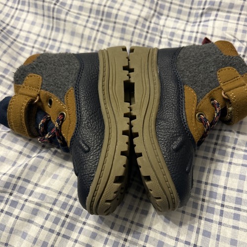 Carter's Boys Freddie Duck Boot Tan/Navy Infant Size 6m NEW - Picture 2 of 6