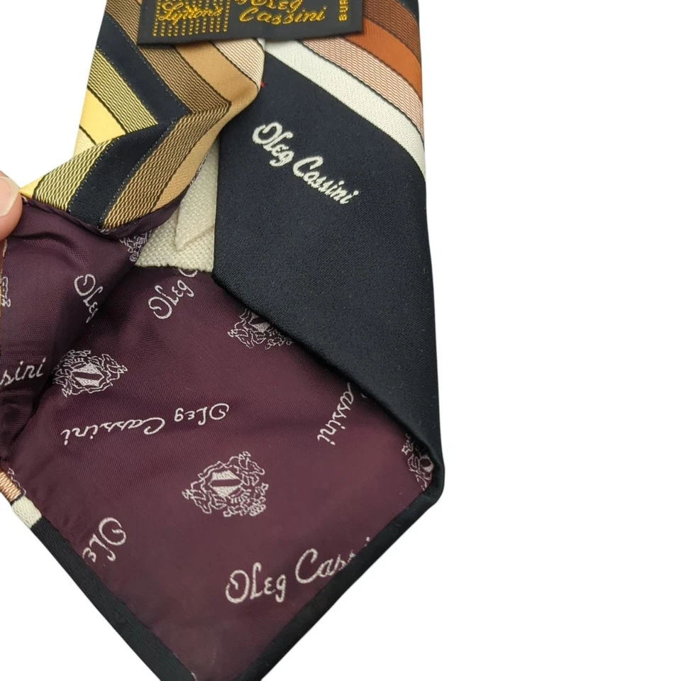 Corbata vintage Oleg Cassini a rayas poliéster degradado colorido diagonal 53"x3,5" Foto 3 de 4