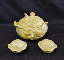 Vintage 1974 Holland Mold Green Cabbage Shaped Bowl Lid Salt & Pepper Shakers