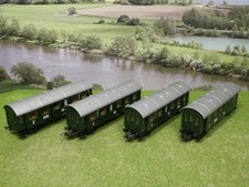 Lima H0 4 Personenwagen 1/2 Kl DB (FR) C2813