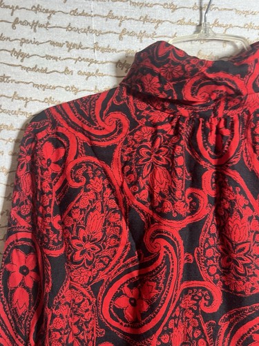 VALENTINO Miss V Wool Silk Paisley Blouse Red Black Cufflink Buttons Size 8 Ee - Picture 2 of 11
