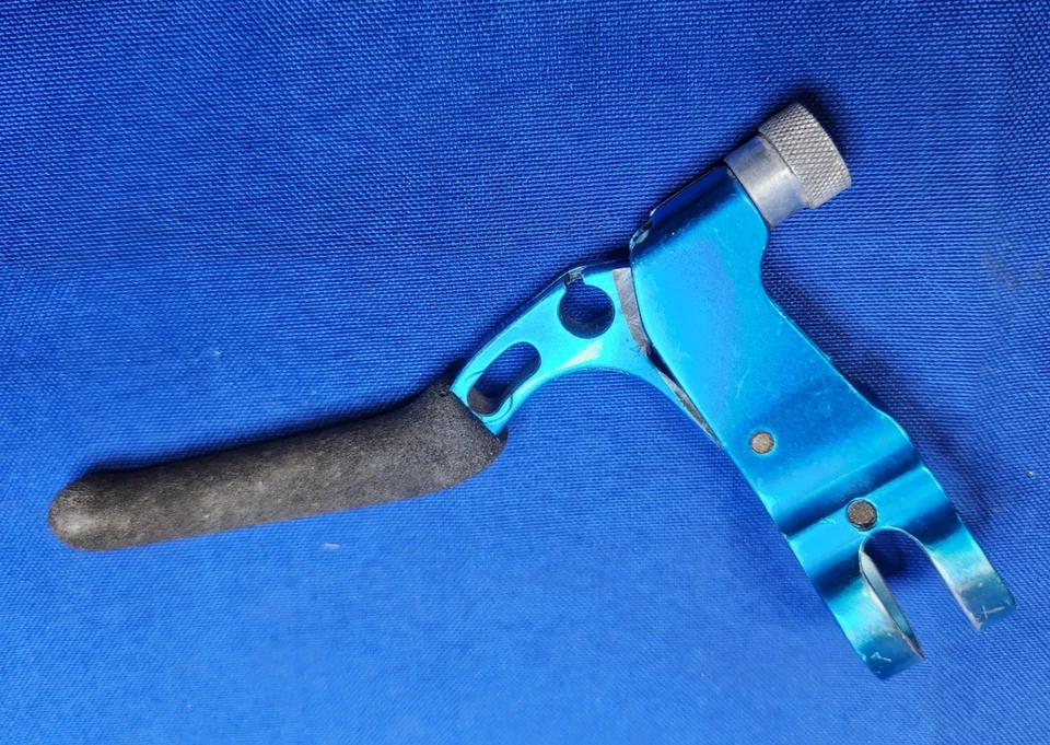 Palanca de freno derecha Kooka anodizada azul, vintage, abrazadera 22,2, buen estado Foto 2 de 2