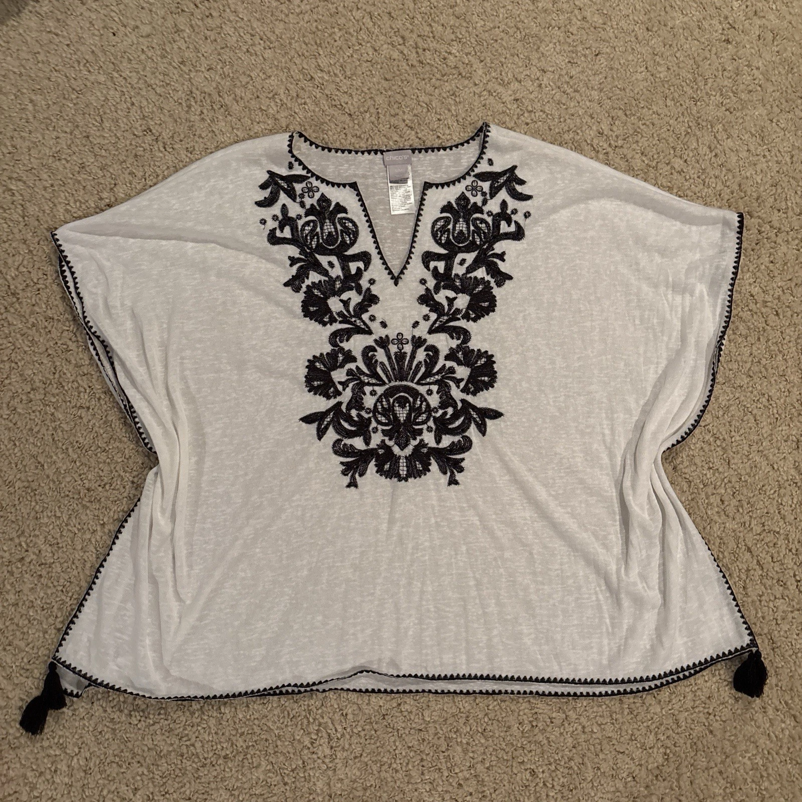 Chico’s Women’s Embroidered White Oversized Tassel Blouse Poncho Top Size S/M