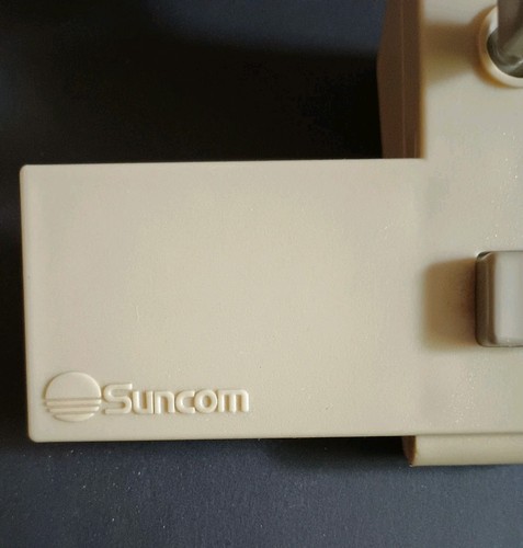 Vintage Suncom ICONTROLLER Keyboard Mounted Joystick ATARI COMMODORE 64 128 - Afbeelding 2 van 7