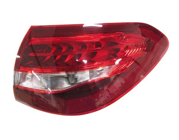 LED-RÜCKLICHT Rechts FÜR Mercedes C-KLASSE SW 2014-2018-image